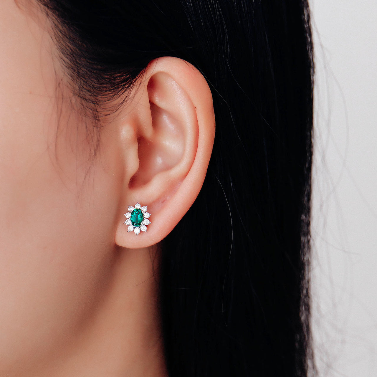 Emerald Floral Snowflake Stud Earrings